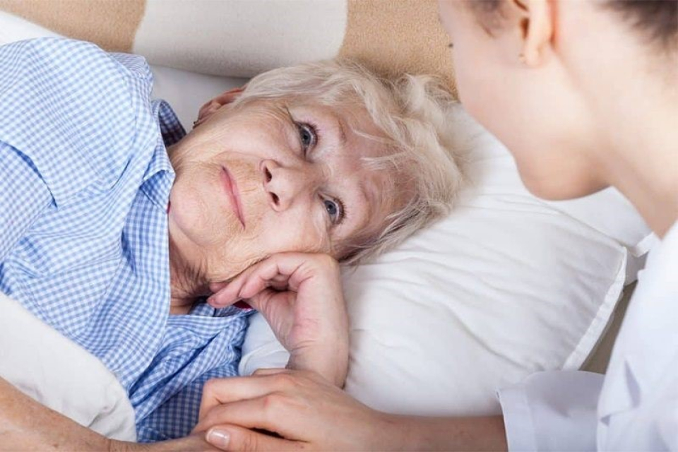 آنچه باید درباره درمان و مراقبت از زخم سالمندان بدانید